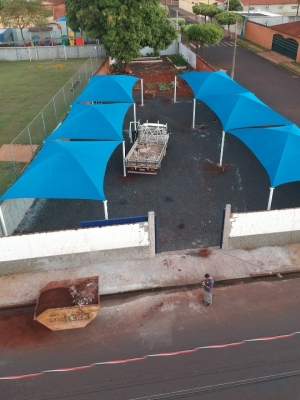 Tenda para garagem